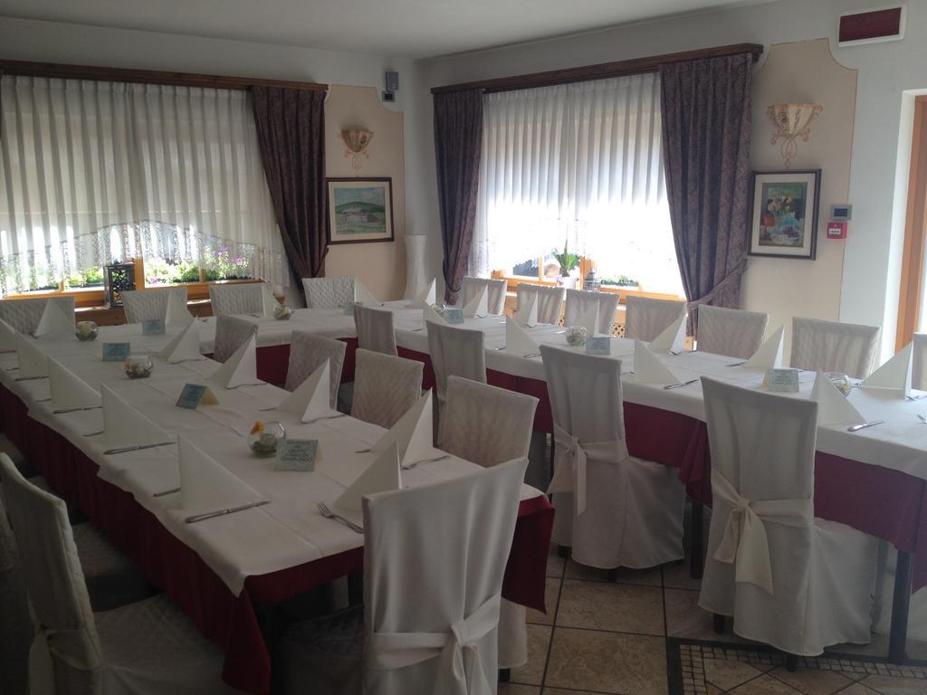 Hotel Villanova Santo Stefano Di Cadore Bagian luar foto