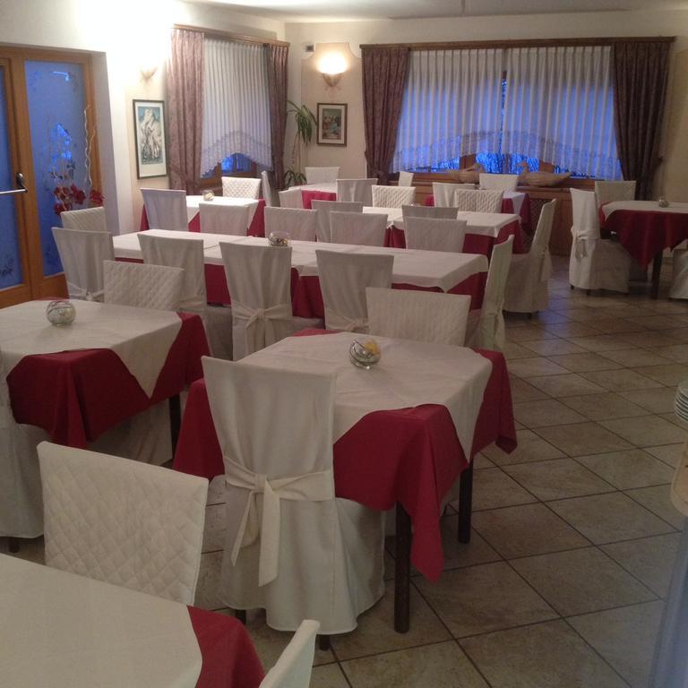Hotel Villanova Santo Stefano Di Cadore Bagian luar foto