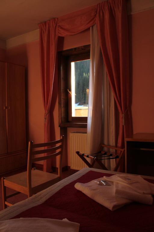 Hotel Villanova Santo Stefano Di Cadore Bagian luar foto